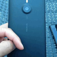 Первые живые фото Nokia Lumia 1520