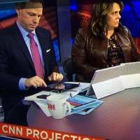 Комментаторы CNN отказались от Surface
