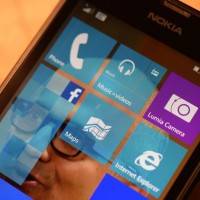 Windows 10 билд 10052 доступна для смартфонов
