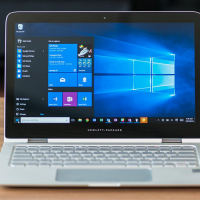 Microsoft снова судят за навязчивое обновление до Windows 10
