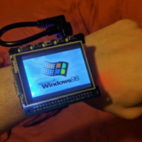 Эти смарт-часы построены на Raspberry Pi и Windows 98