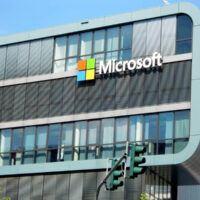 Microsoft не планирует ликвидировать свои юрлица в России