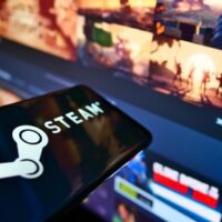 Хакеры взломали разработчиков Steam и заразили игры вирусами. Valve бьёт тревогу