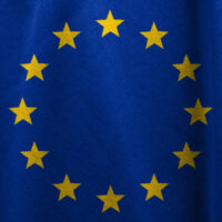 Антимонопольщики ЕС изучат влияние Microsoft на OpenAI после скандала с увольнением Сэма Альтмана