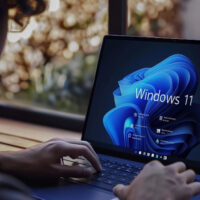 Свежее обновление для Windows 11 сломало панель задач