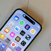 Microsoft обязала сотрудников в Китае перейти на iPhone и запретила использовать Android-смартфоны для работы
