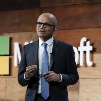 Глава Microsoft считает, что ИИ не должен обогащать лишь кучку техногигантов