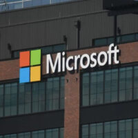Microsoft запускает «мягкие» сокращения: 7 % сотрудников досрочно отправят на пенсию